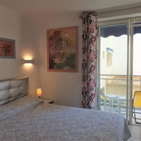 Les Algues T2 Apartment *